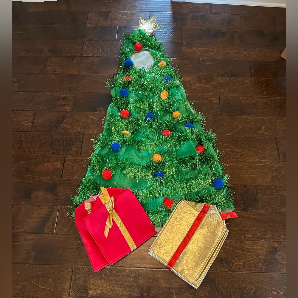 Ugly Christmas sweater/outfit